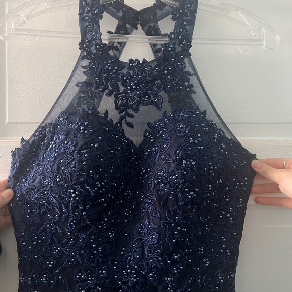 Beautiful Midnight Blue Prom / Ball Dress - Picture 6 of 7